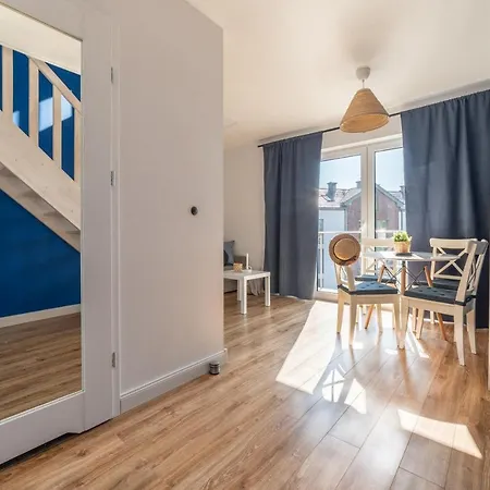 Biale Piaski 亚斯塔尔尼亚